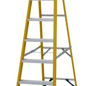 Werner 8 Tread GRP Swingback Step EN131 Professional