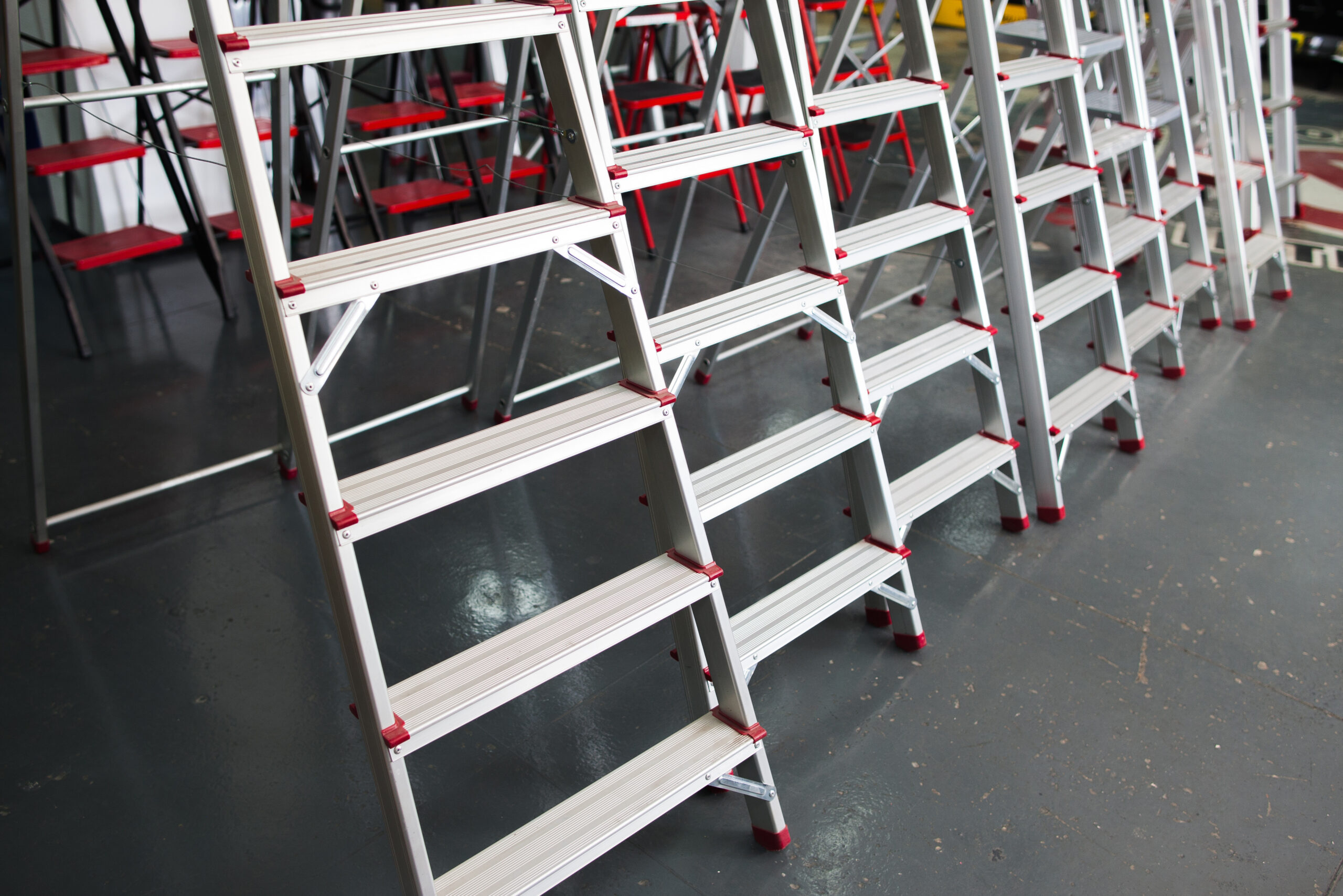 store ladders