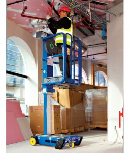 zarges-pecolift-elevated-work-platform-situ-600x671