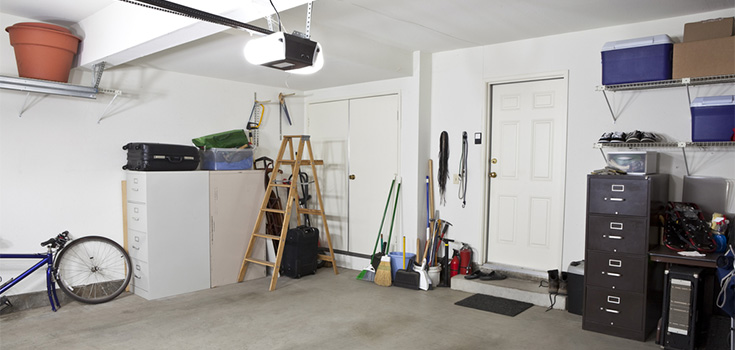 tidy up garage space