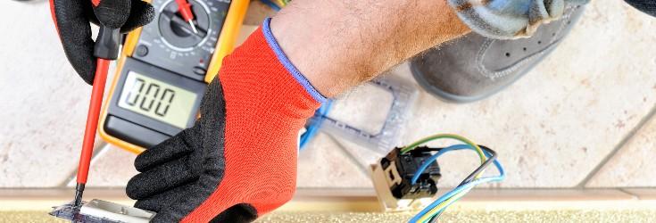 5 PIECES OF ESSENTIAL EQUIPMENT THAT EVERY ELECTRICIAN NEEDS